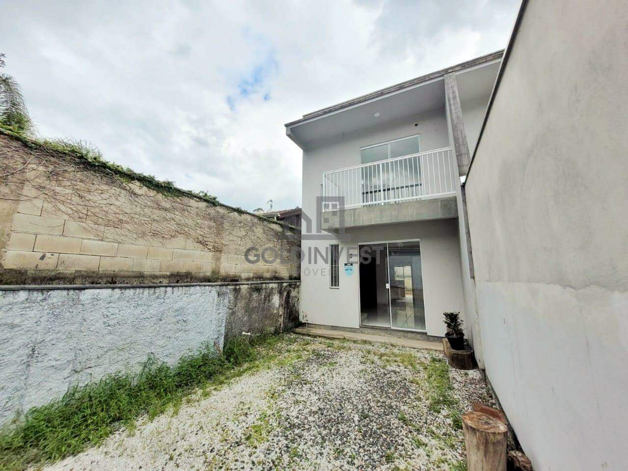 Sobrado de 2 quartos, 68m² no bairro Cedrinho, em Brusque | Eu Corretor