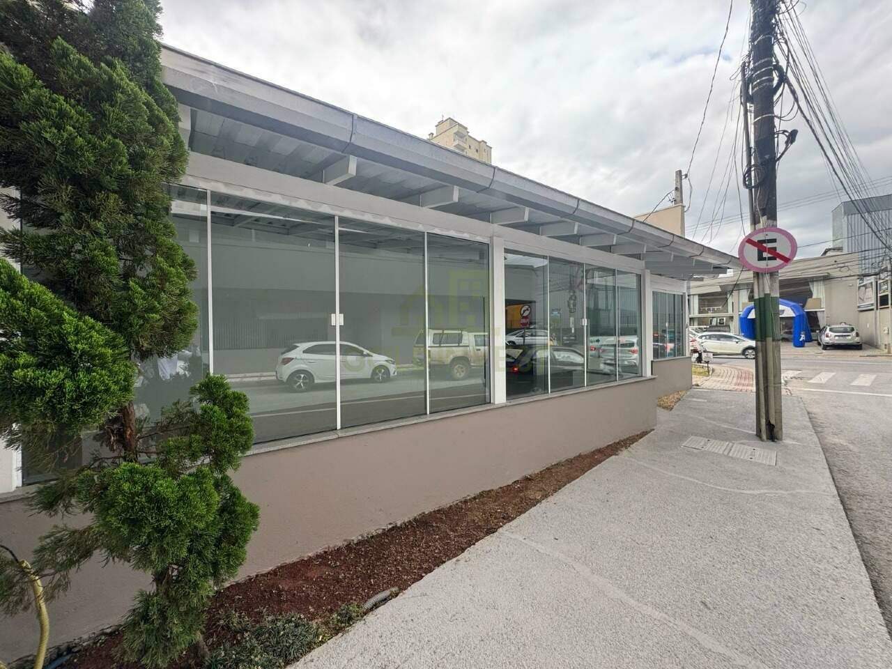 Loja / Salão / Ponto Comercial de 190m² no bairro Centro I, em Brusque | Eu Corretor