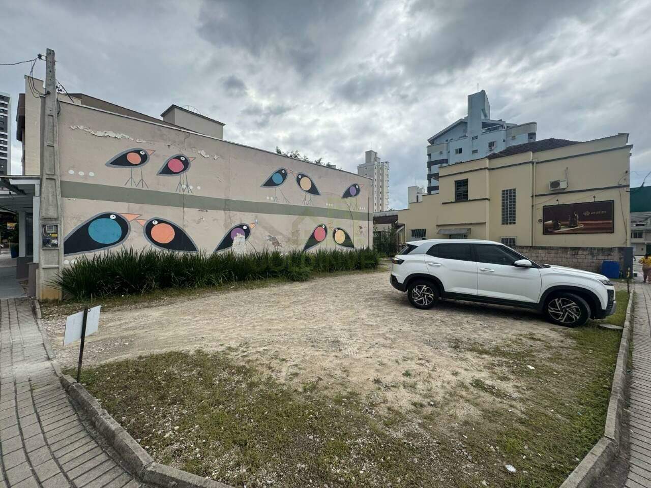Loja / Salão / Ponto Comercial de 190m² no bairro Centro I, em Brusque | Eu Corretor