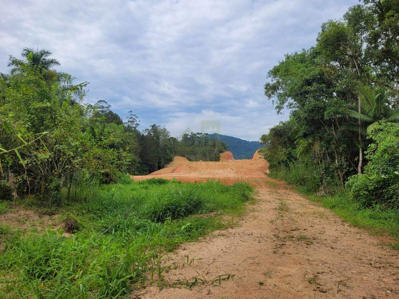Lote/Terreno de 300m² no bairro Aymoré, em Guabiruba | Eu Corretor
