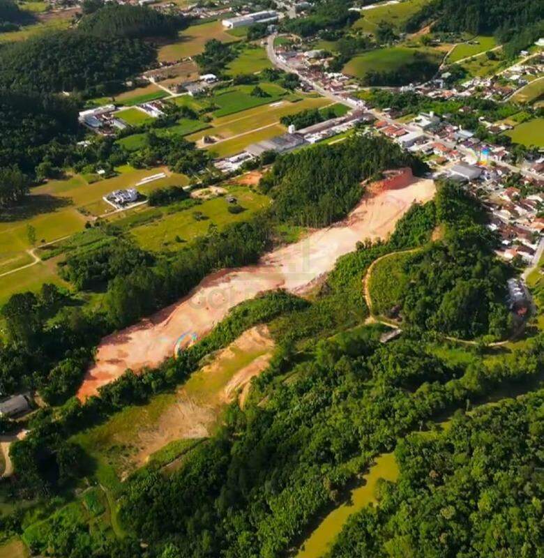 Lote/Terreno de 300m² no bairro Aymoré, em Guabiruba | Eu Corretor