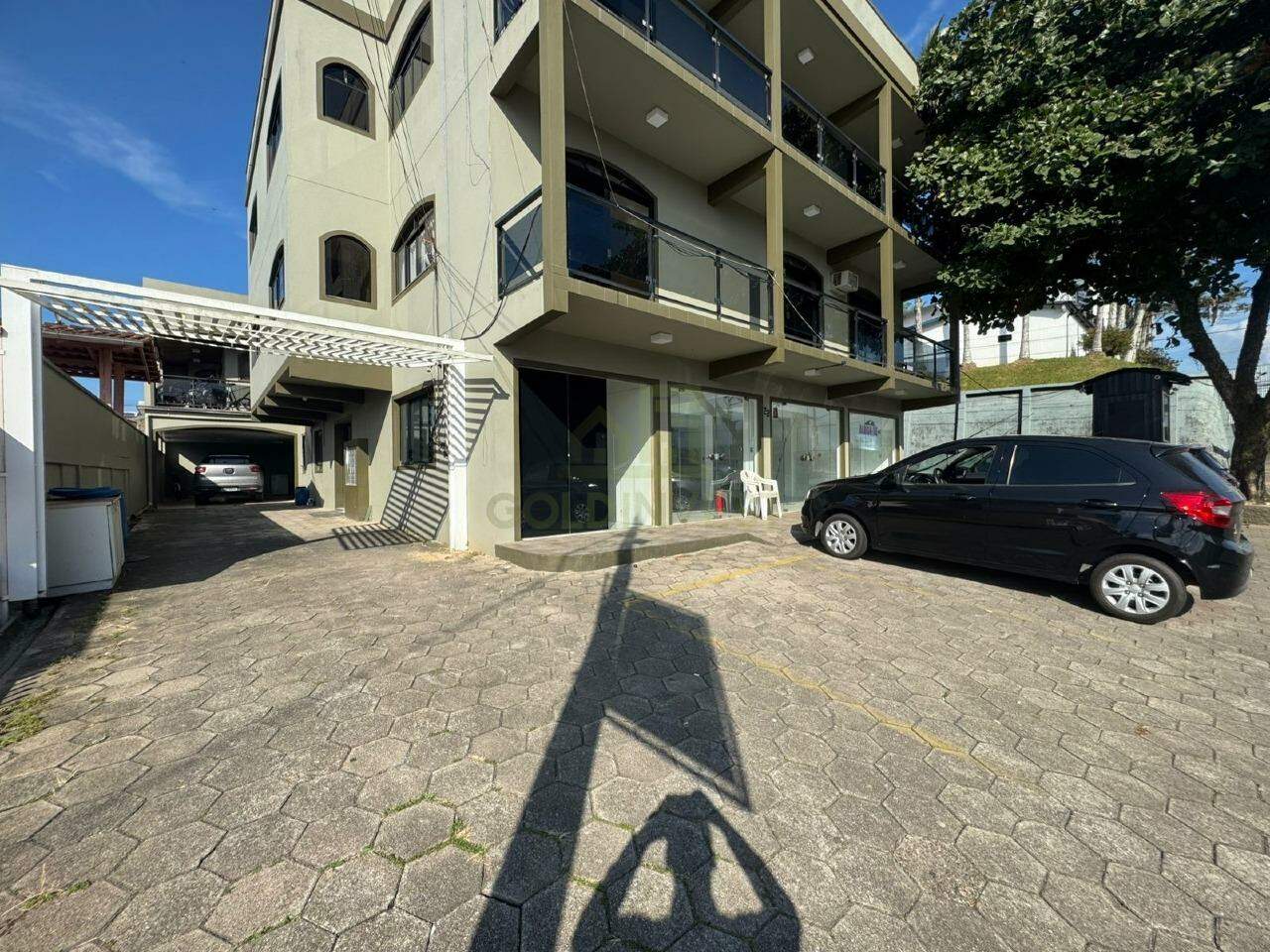 Loja / Salão / Ponto Comercial de 240m² no bairro Planalto, em Brusque | Eu Corretor