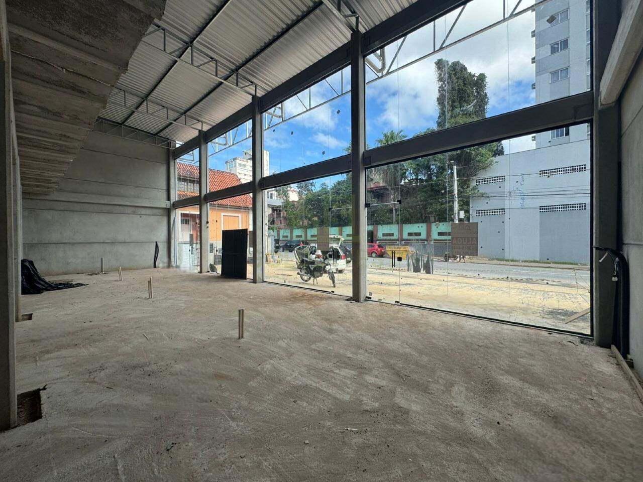 Loja / Salão / Ponto Comercial de 105m² no bairro Centro I, em Brusque | Eu Corretor