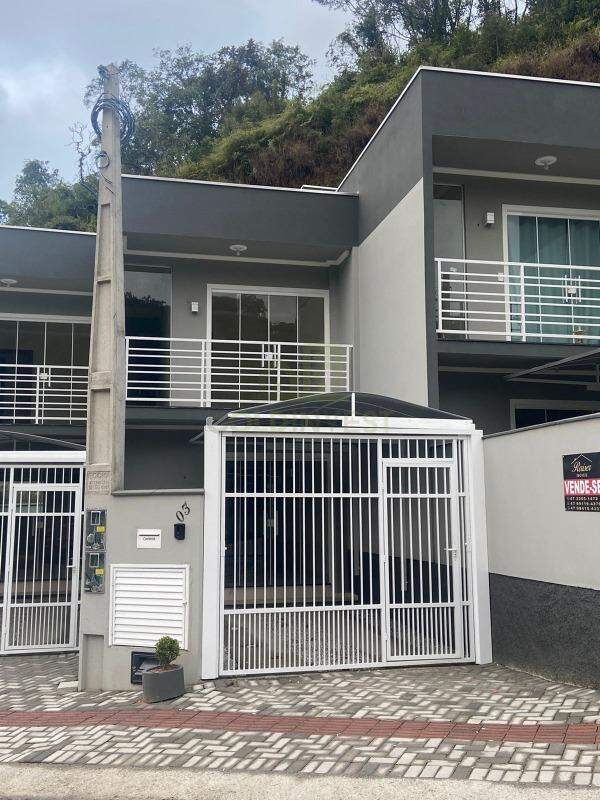 Casa de 2 quartos, 67m² no bairro Cedrinho, em Brusque | Eu Corretor