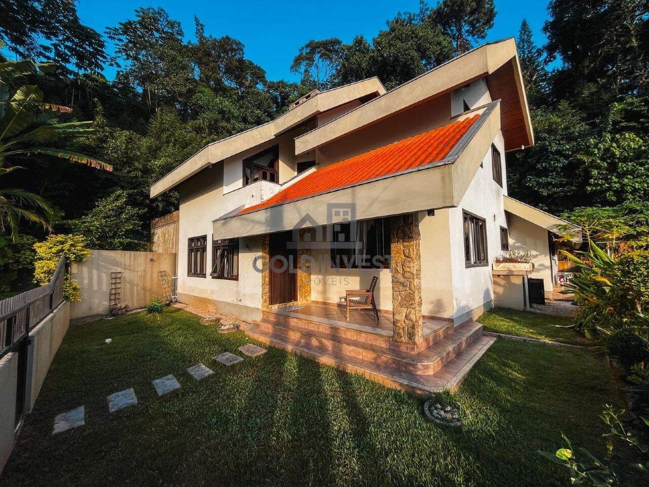 Casa de 3 quartos, 250m² no bairro Santa Rita, em Brusque | Eu Corretor