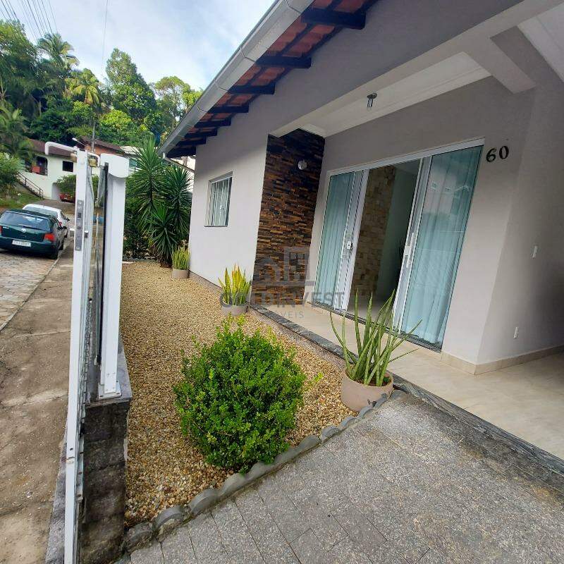Casa de 2 quartos, 71m² no bairro Azambuja, em Brusque | Eu Corretor