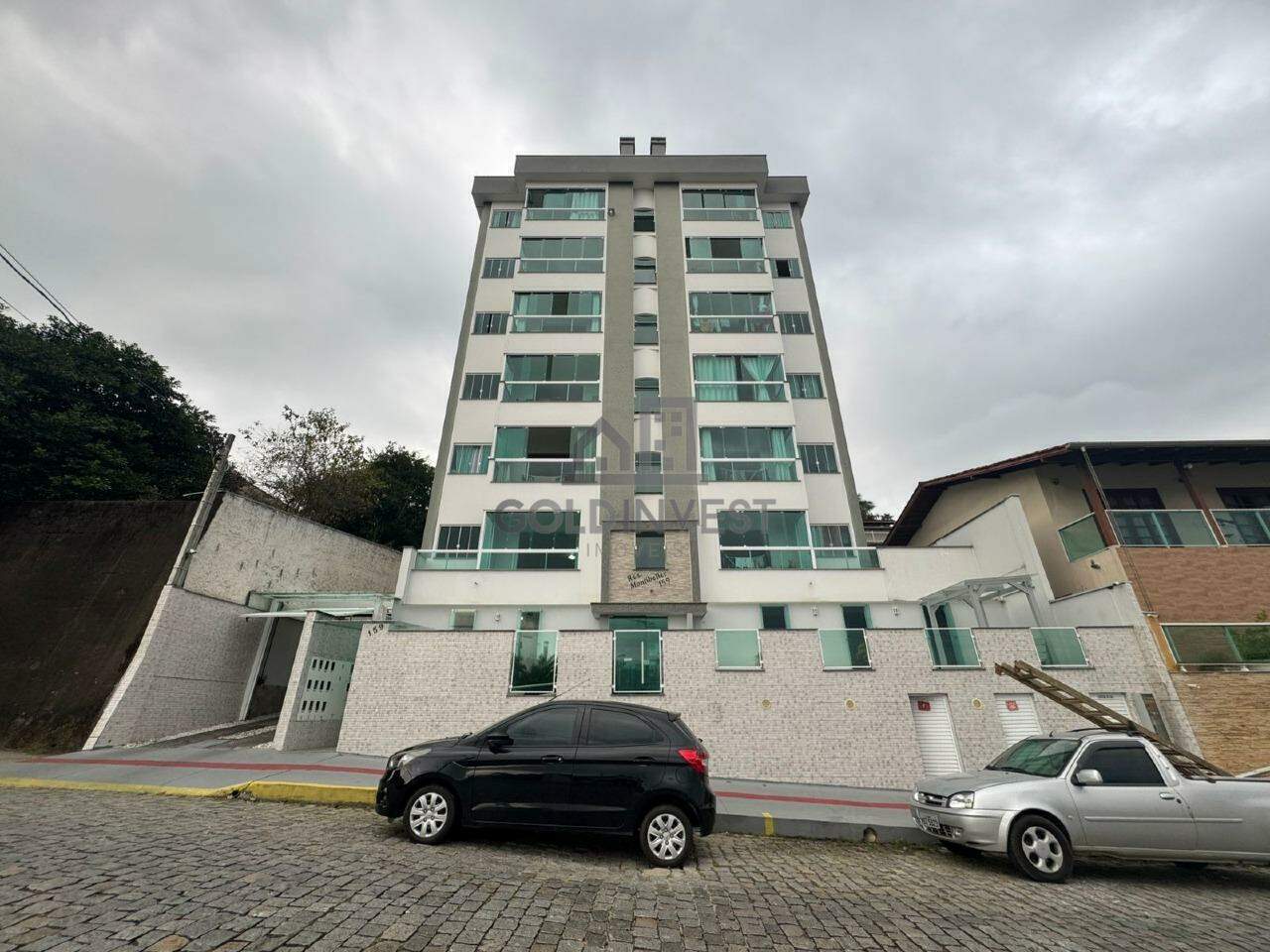 Apartamento para aluguel no Azambuja: 