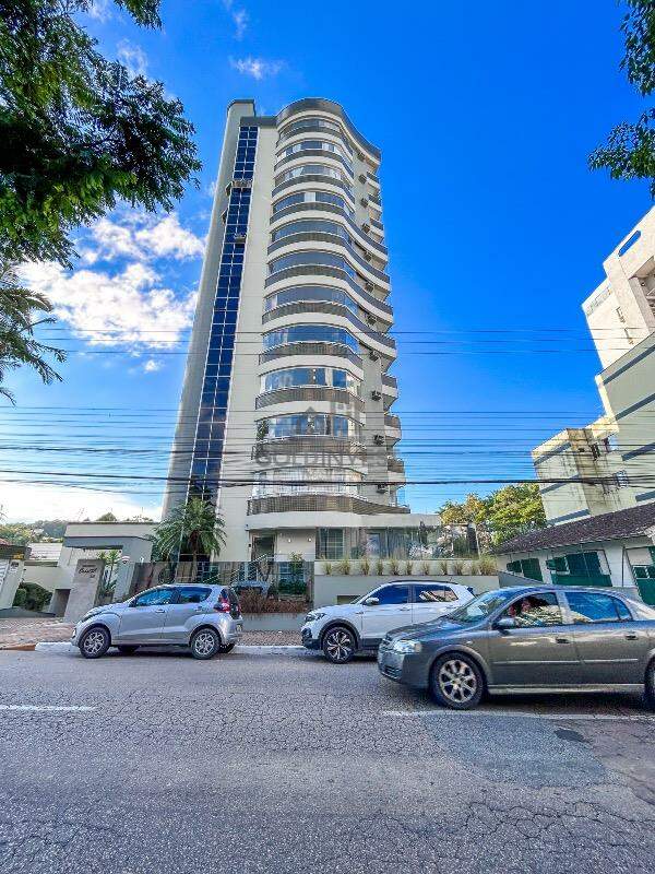 Apartamento de 3 quartos, 175m² no bairro Centro I, em Brusque | Eu Corretor