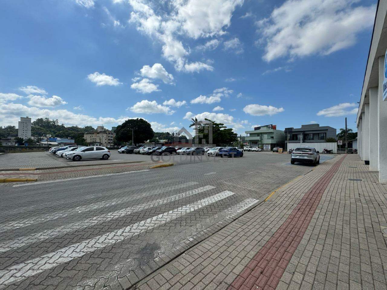 Loja / Salão / Ponto Comercial de 114m² no bairro São Luiz, em Brusque | Eu Corretor