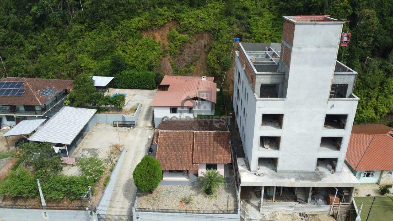 Apartamento à venda no Souza Cruz: 