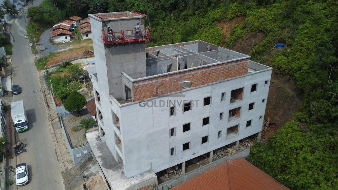 Apartamento à venda no Souza Cruz: 
