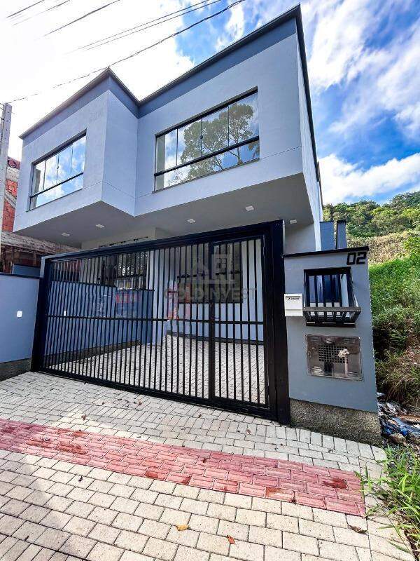 Casa de 2 quartos, 83m² no bairro Nova Brasília, em Brusque | Eu Corretor