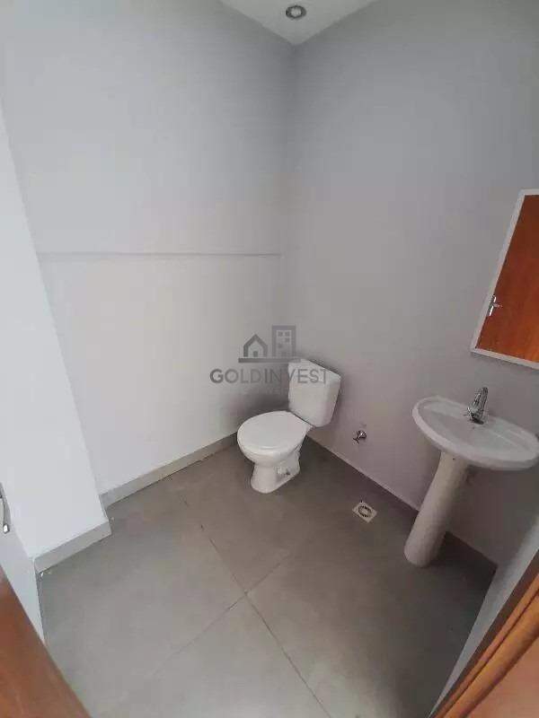 Loja / Salão / Ponto Comercial de 111m² no bairro CENTRO, em Guabiruba | Eu Corretor