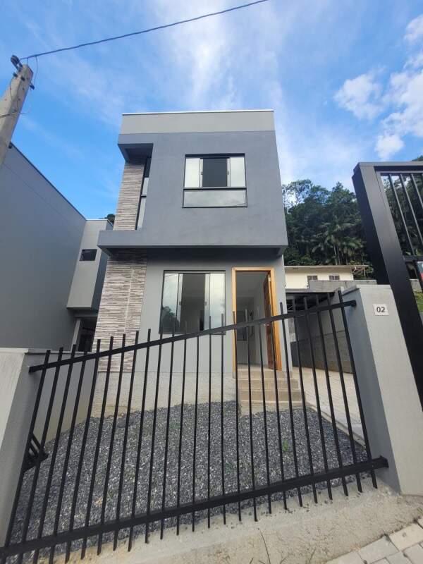 Casa de 2 quartos, 80m² no bairro São Pedro, em Brusque | Eu Corretor