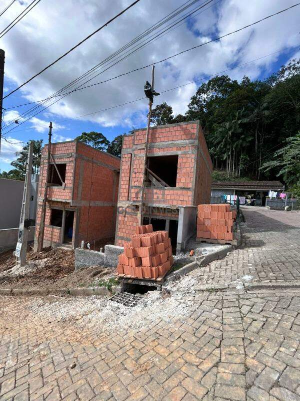 Casa de 2 quartos, 80m² no bairro São Pedro, em Brusque | Eu Corretor