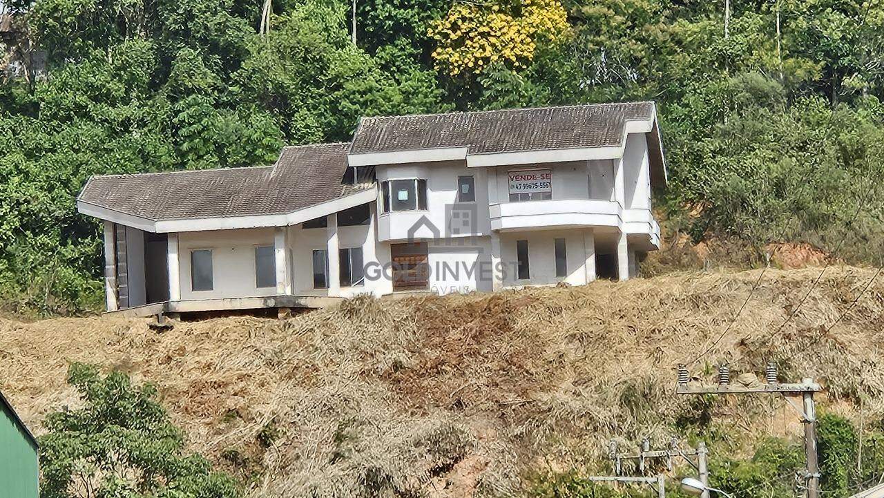 Casa de 4 quartos, 900m² no bairro Águas Claras, em Brusque | Eu Corretor
