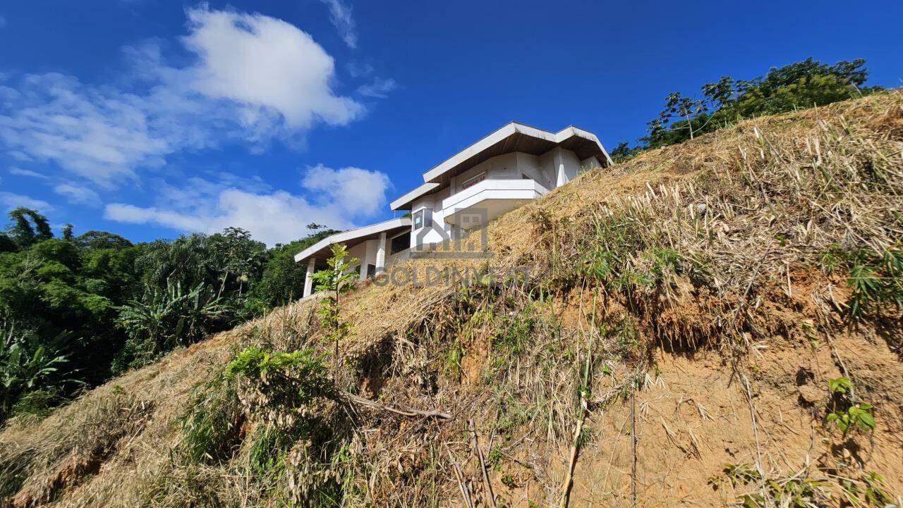 Casa de 4 quartos, 900m² no bairro Águas Claras, em Brusque | Eu Corretor