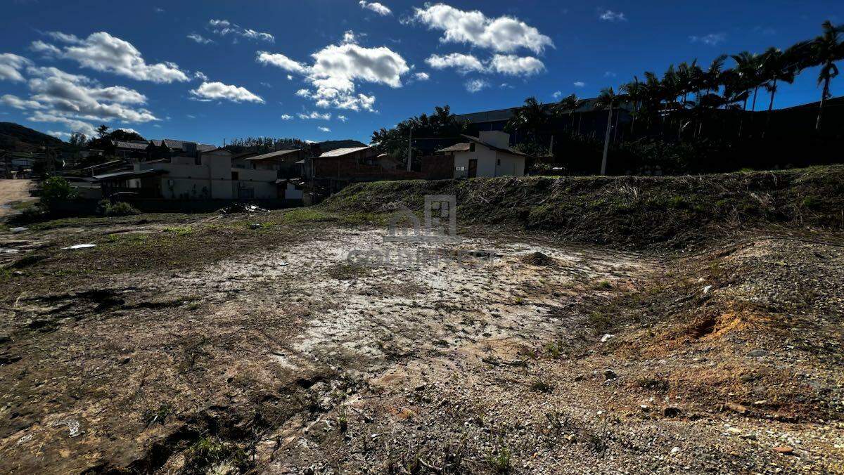 Lote/Terreno de 300m² no bairro lageado baixo, em Guabiruba | Eu Corretor