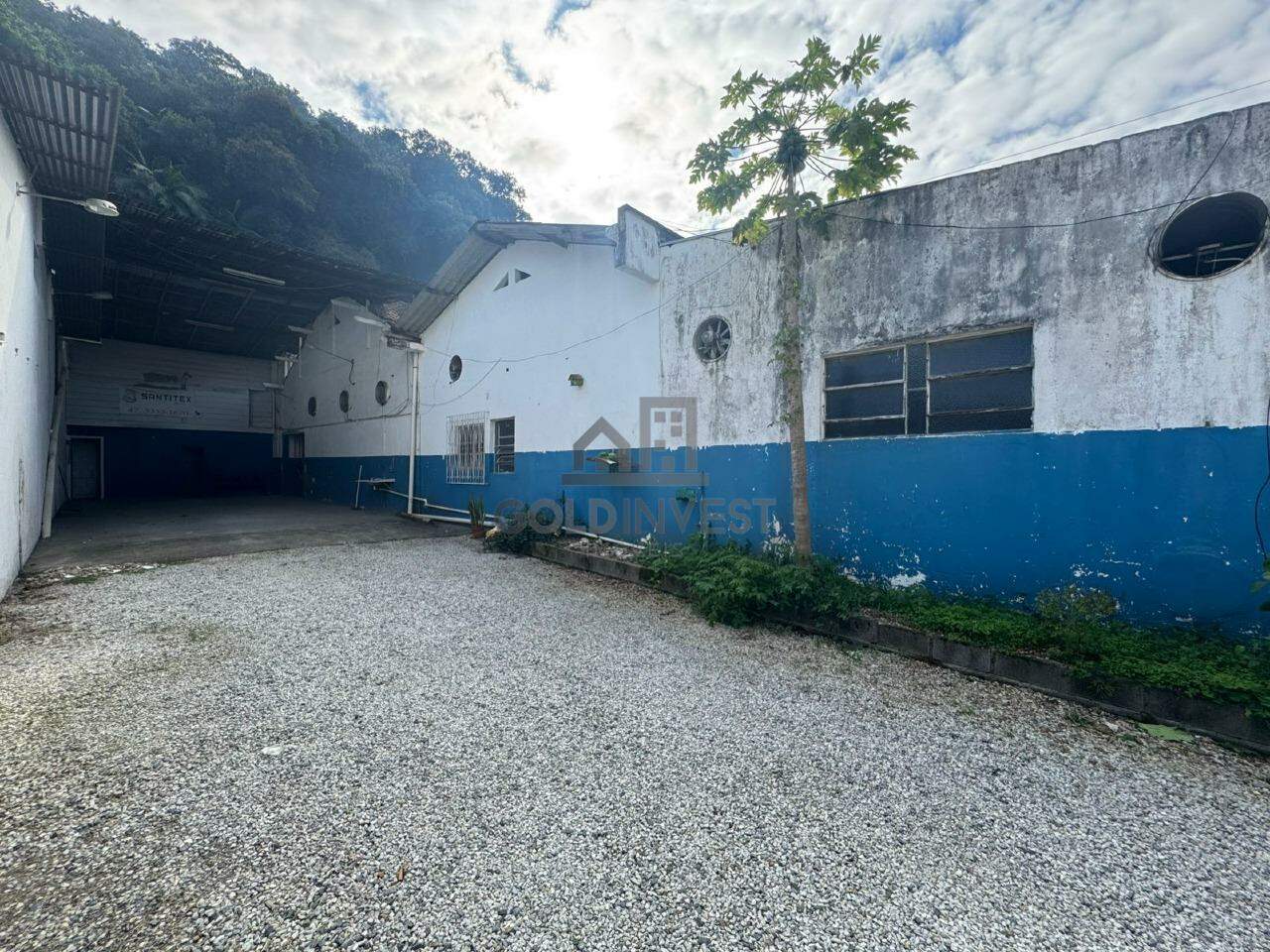 Galpão / Depósito / Armazém de 2100m² no bairro Guarani, em Brusque | Eu Corretor