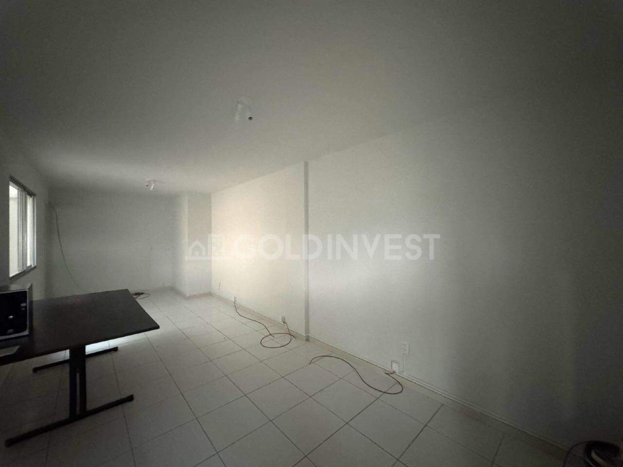 Sala Comercial de 28m² no bairro Centro, em Brusque | Eu Corretor