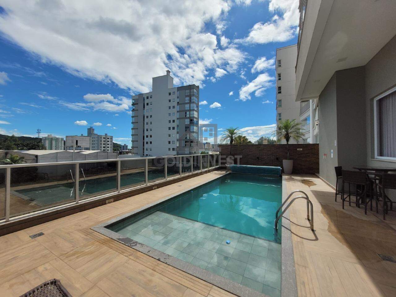 Apartamento à venda no São Luiz: PISCINA ADULTO E INFANTIL
