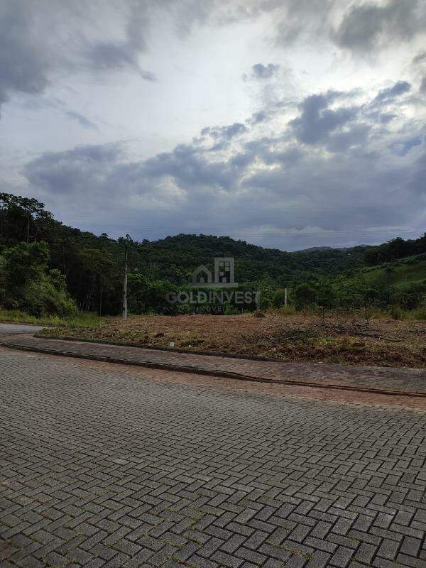 Lote/Terreno de 474m² no bairro CENTRO, em Guabiruba | Eu Corretor