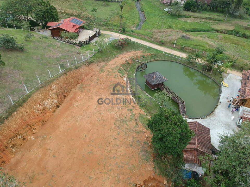 Chácara de 2500m² no bairro Aymoré, em Guabiruba | Eu Corretor