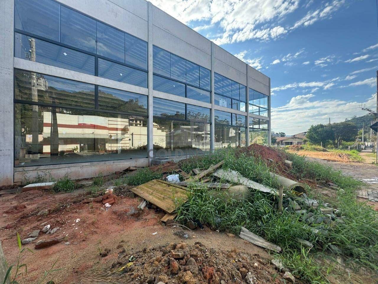 Loja / Salão / Ponto Comercial de 267m² no bairro Guabiruba Sul, em Guabiruba | Eu Corretor