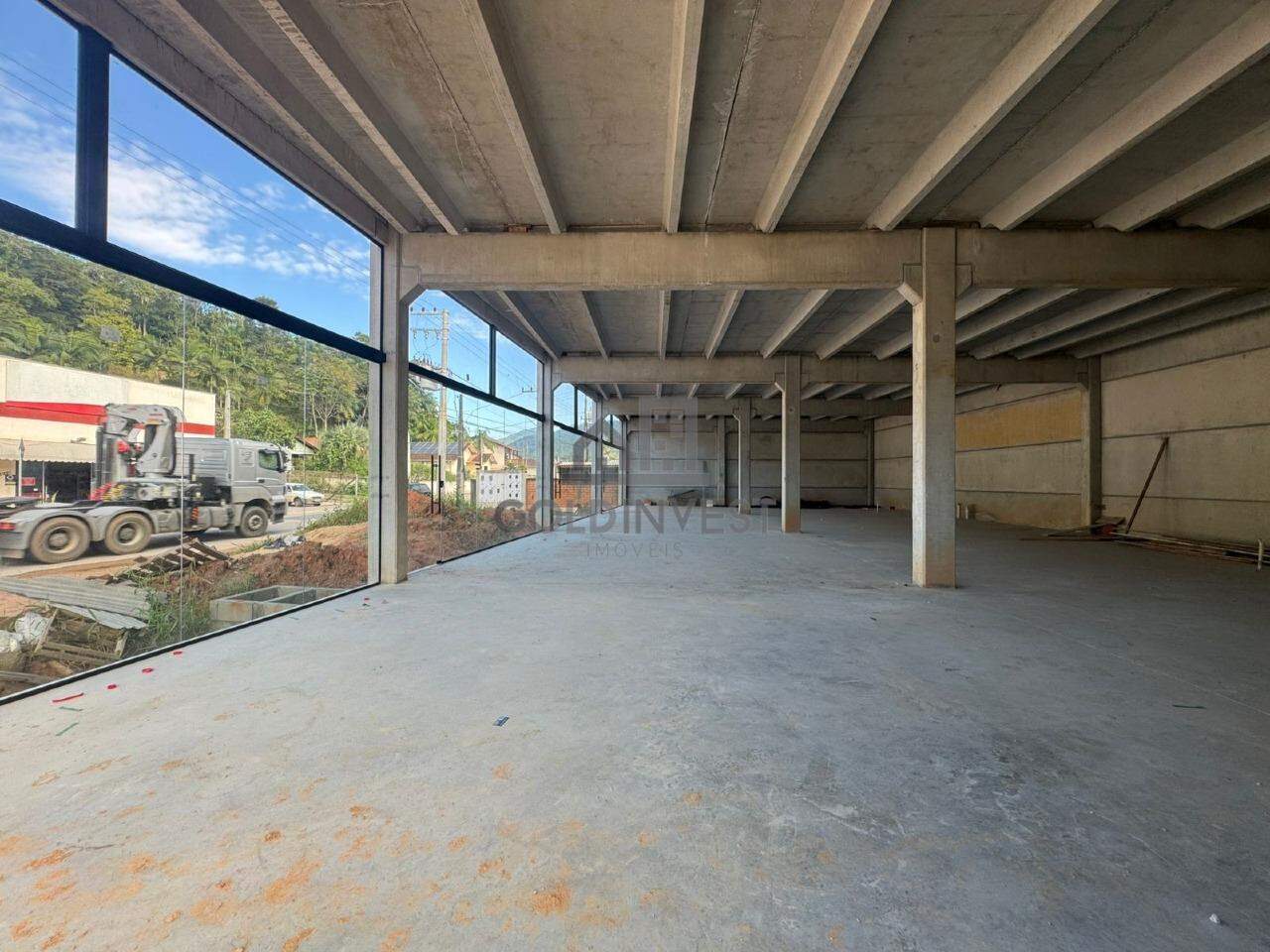 Loja / Salão / Ponto Comercial de 267m² no bairro Guabiruba Sul, em Guabiruba | Eu Corretor