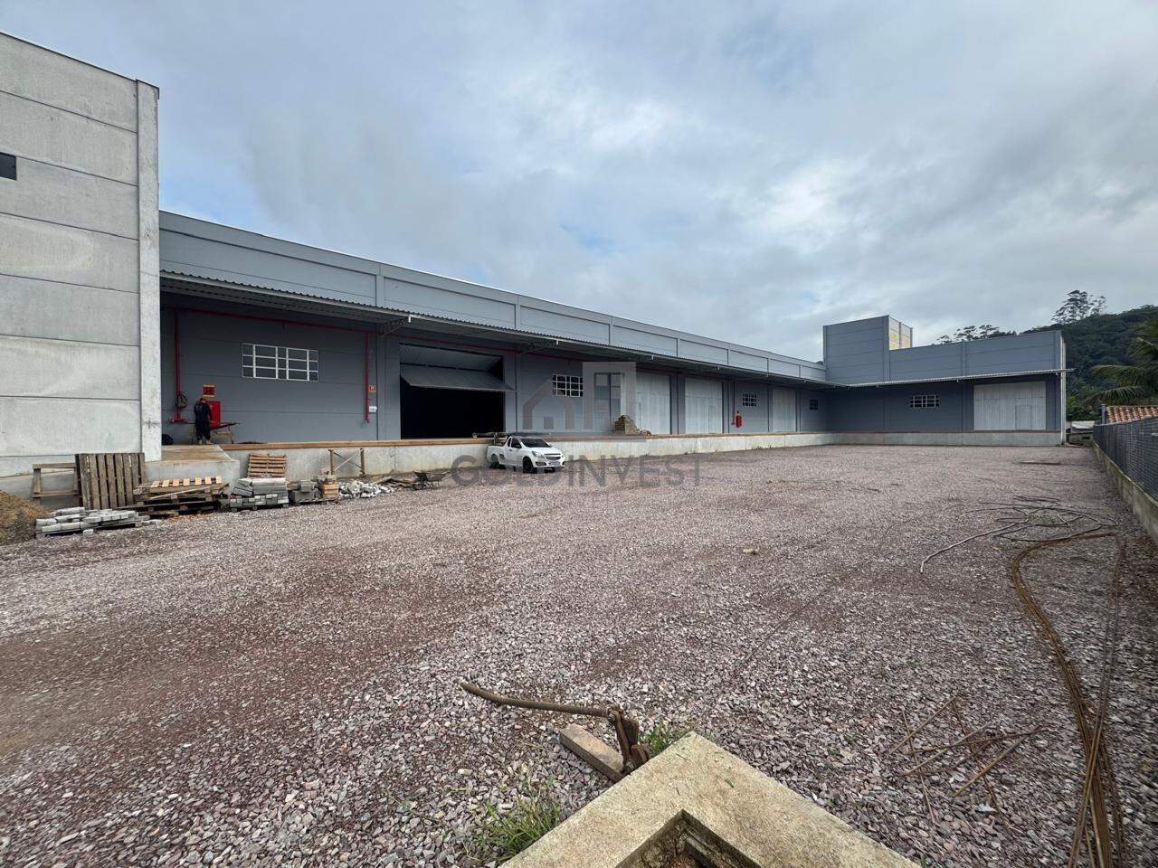 Galpão / Depósito / Armazém de 965m² no bairro Guabiruba Sul, em Guabiruba | Eu Corretor