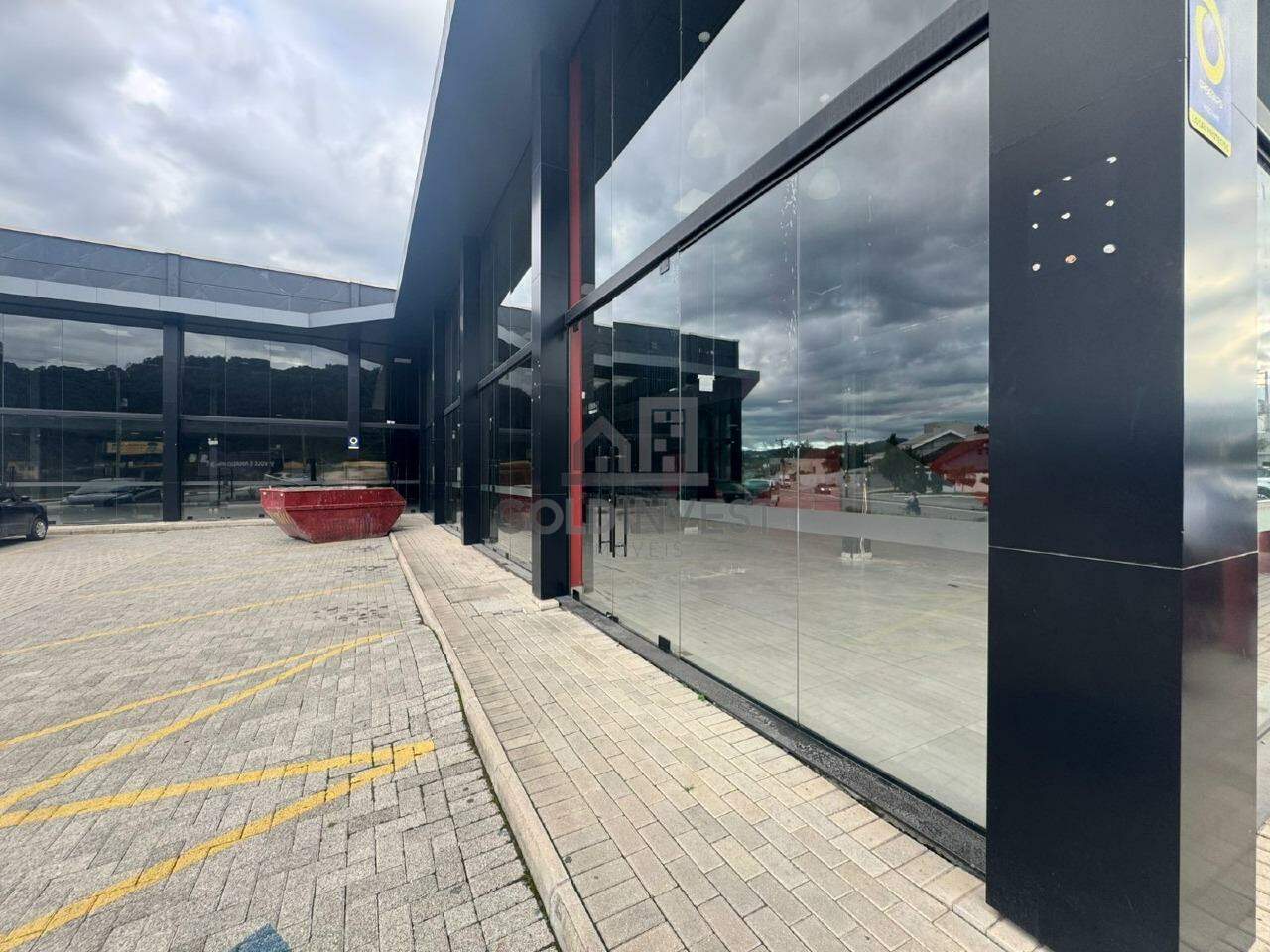 Loja / Salão / Ponto Comercial de 751m² no bairro Jardim Maluche, em Brusque | Eu Corretor