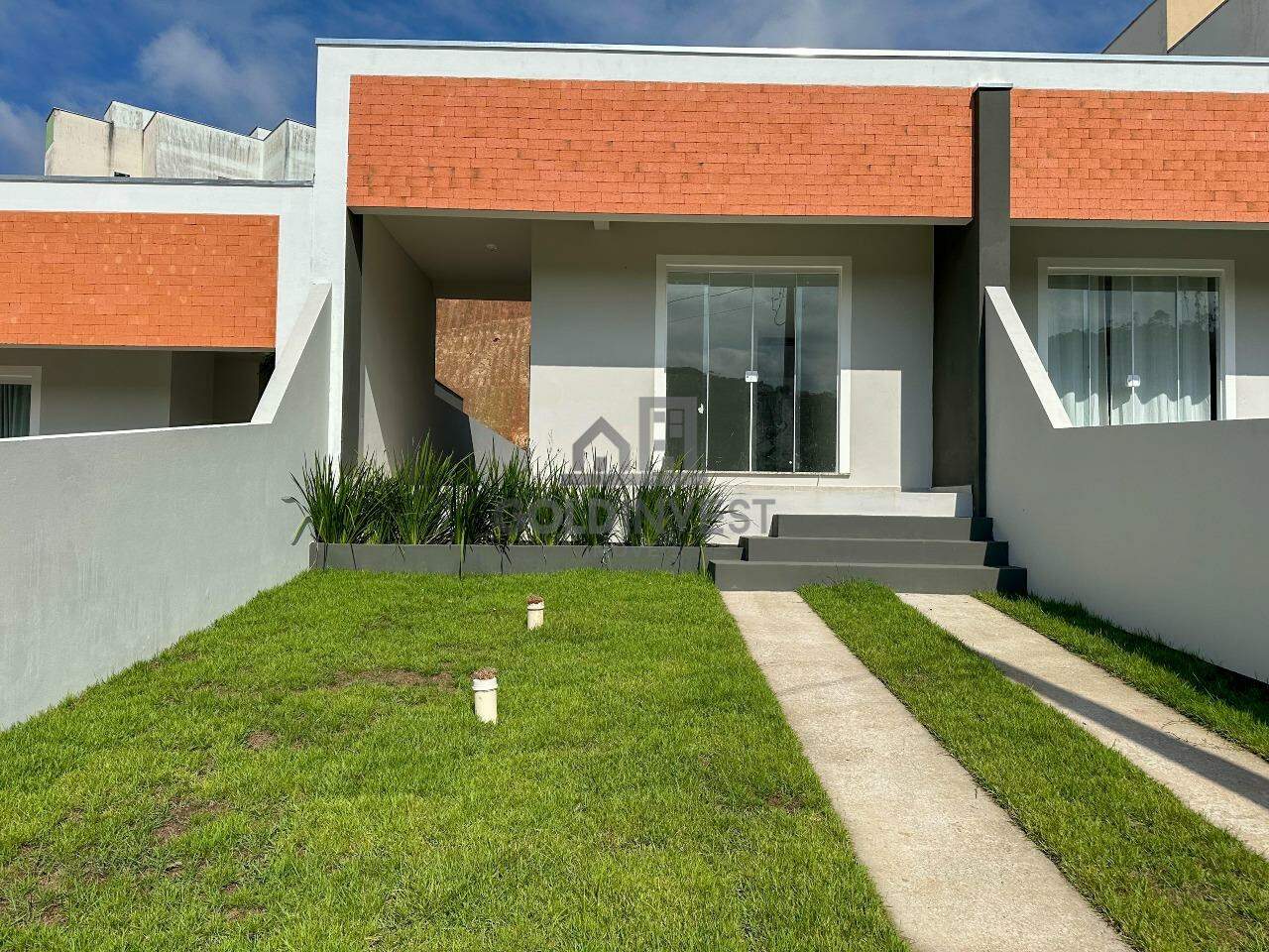 Casa com 2 dormitórios no bairro Águas Claras-Brusque!!