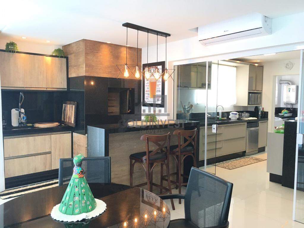 Apartamento de 4 quartos, 186m² no bairro Meia Praia, em Itapema | Eu Corretor