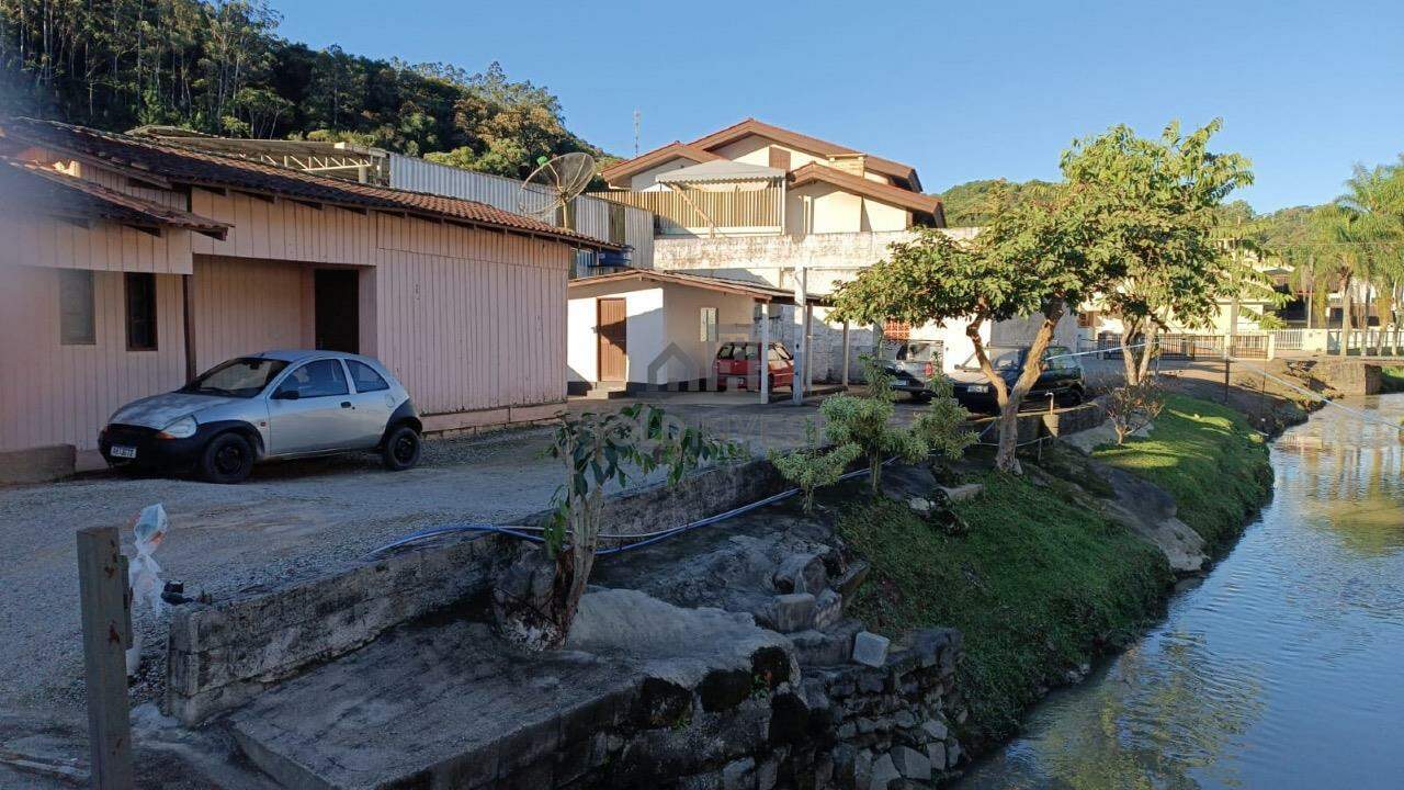 Lote/Terreno de 364m² no bairro São Pedro, em Brusque | Eu Corretor