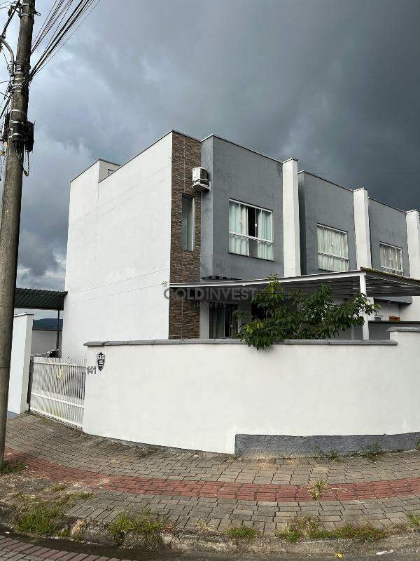 Casa de 2 quartos, 70m² no bairro Limeira Baixa, em Brusque | Eu Corretor