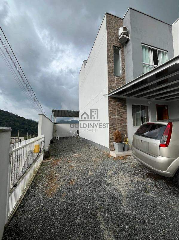 Casa de 2 quartos, 70m² no bairro Limeira Baixa, em Brusque | Eu Corretor