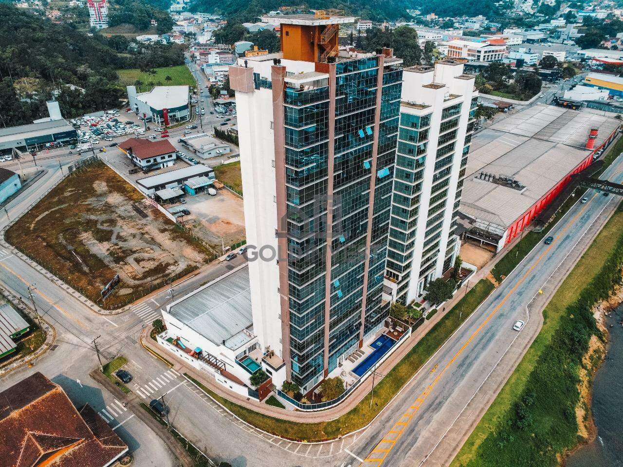 Apartamento de 2 quartos, 92m² no bairro Centro II, em Brusque | Eu Corretor