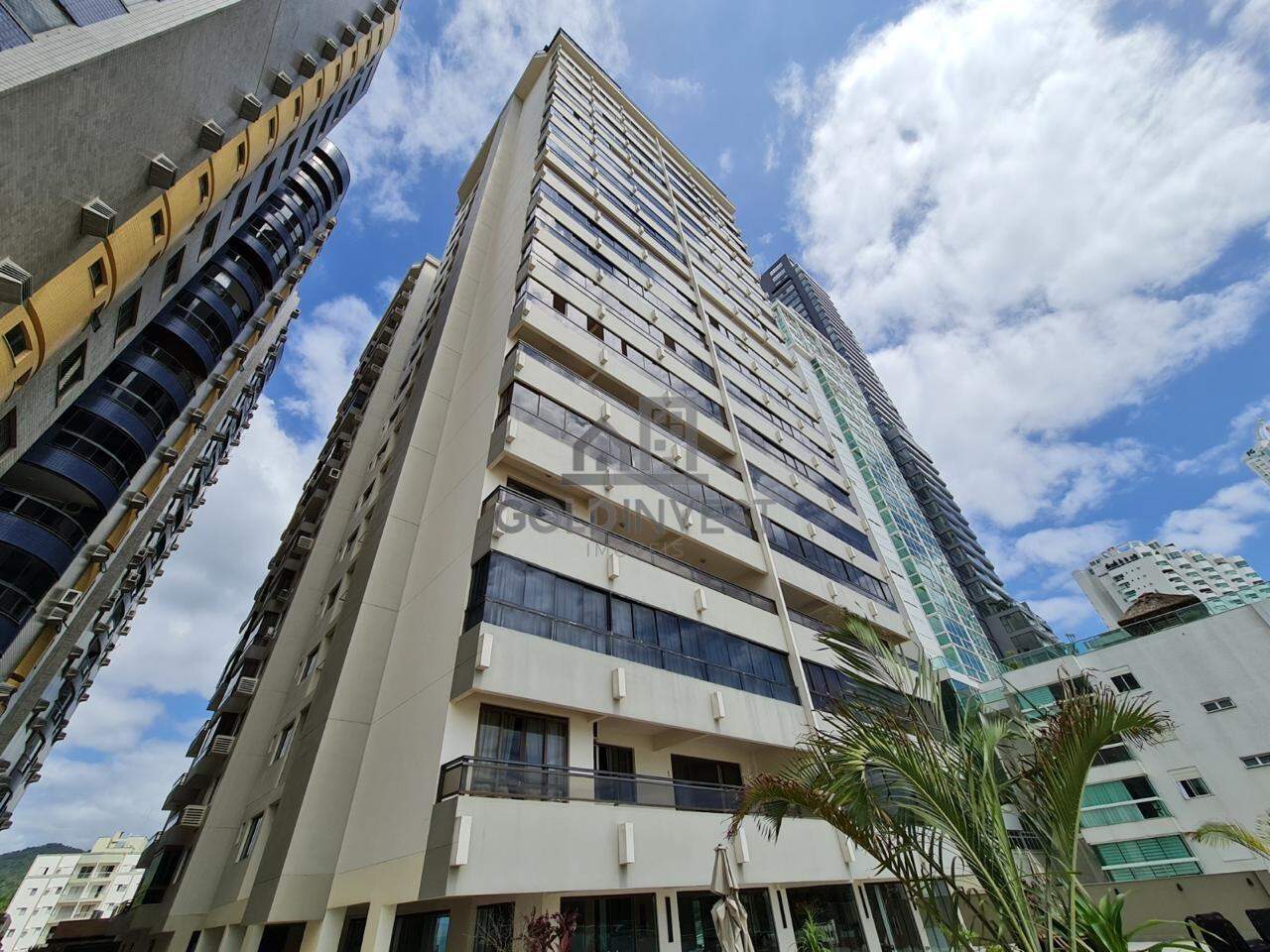 Apartamento de 2 quartos, 80m² no bairro Centro, em Balneário Camboriú | Eu Corretor