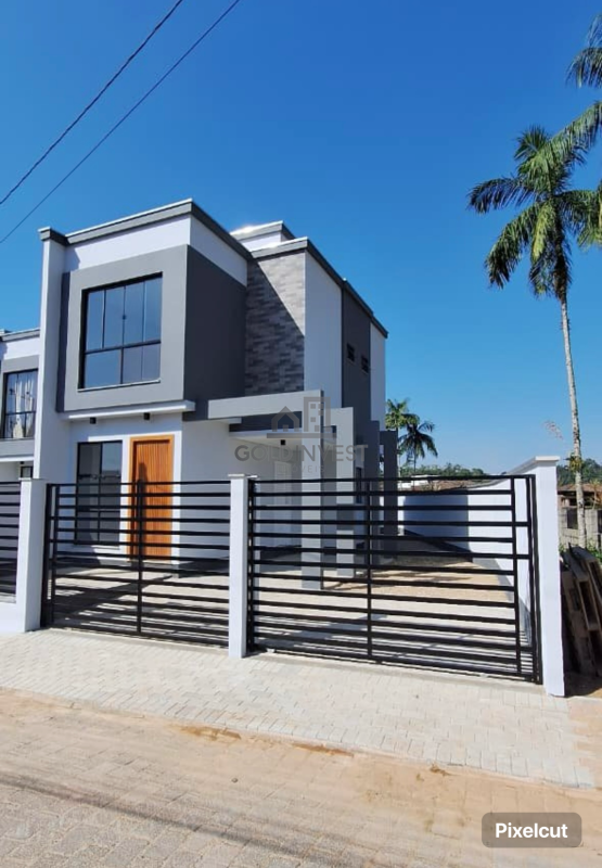 Casa de 2 quartos, 83m² no bairro CENTRO, em Guabiruba | Eu Corretor