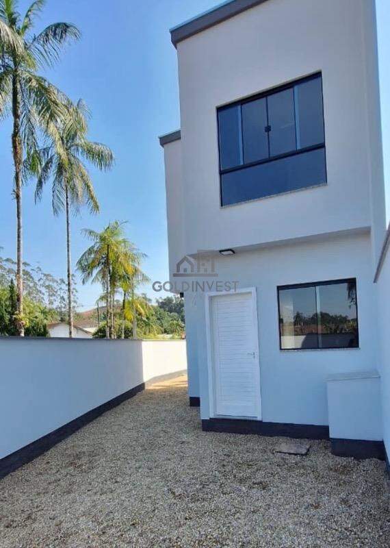 Casa de 2 quartos, 83m² no bairro CENTRO, em Guabiruba | Eu Corretor