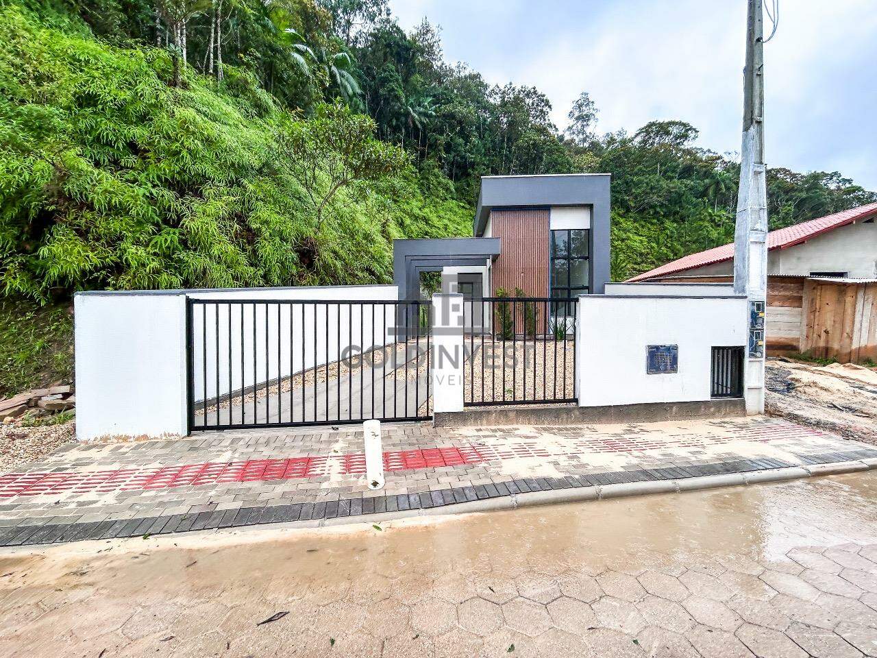 Casa à venda no Aimoré: 