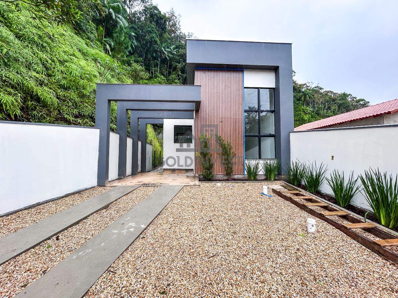 Casa à venda no Aimoré: 