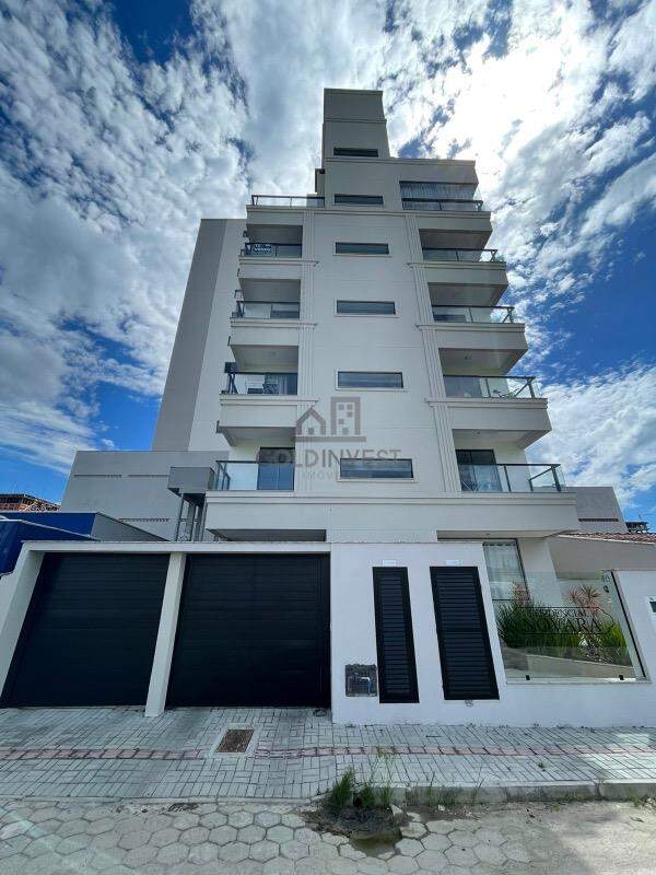 Apartamento de 2 quartos, 62m² no bairro BALNEÁRIO PEREQUÊ, em Porto Belo | Eu Corretor
