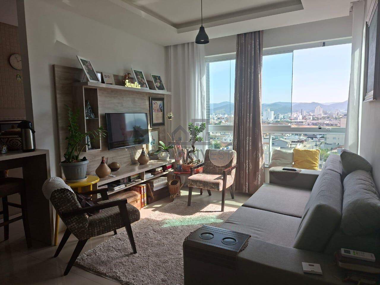 Apartamento de 2 quartos, 75m² no bairro Lídia Duarte, em Camboriú | Eu Corretor