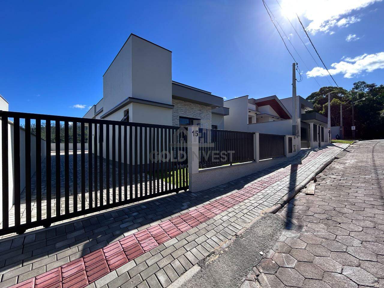 Casa à venda no Primeiro de Maio: 
