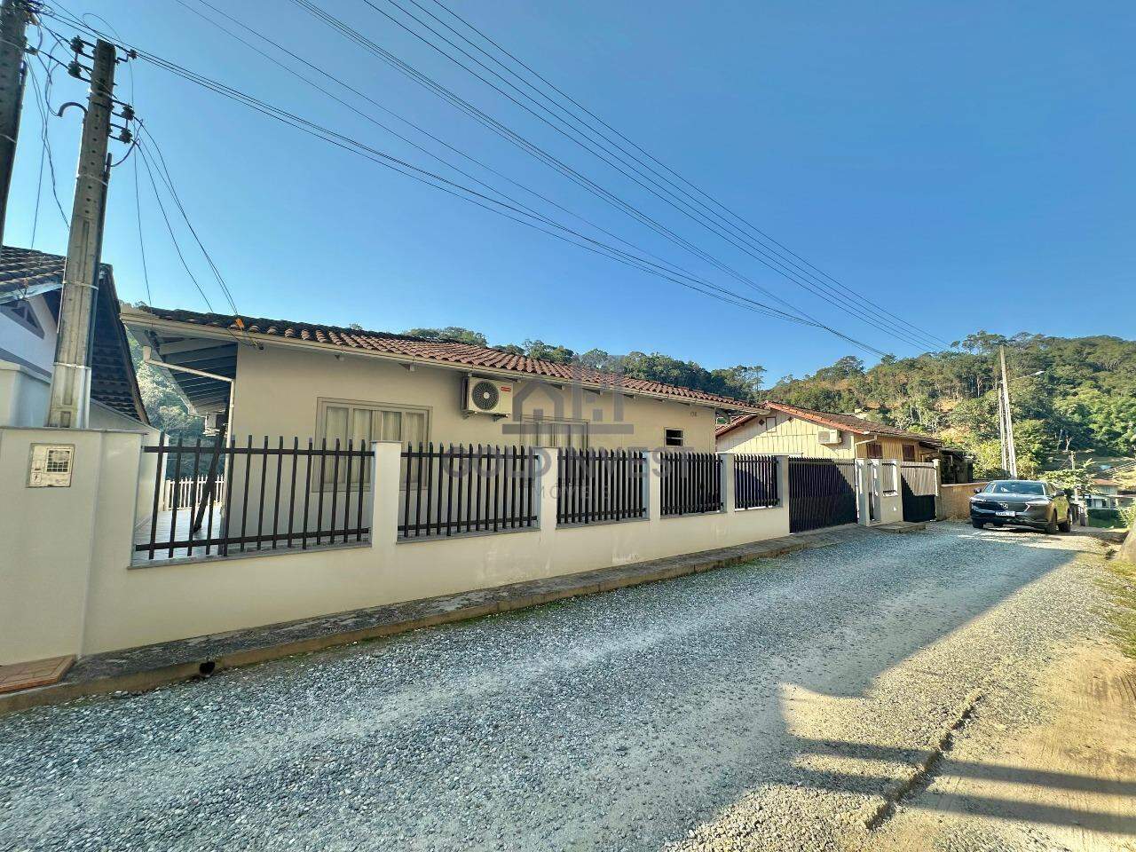 Casa de 3 quartos, 100m² no bairro Azambuja, em Brusque | Eu Corretor