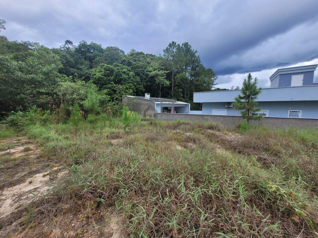 Terreno à venda no Pomerânia: 