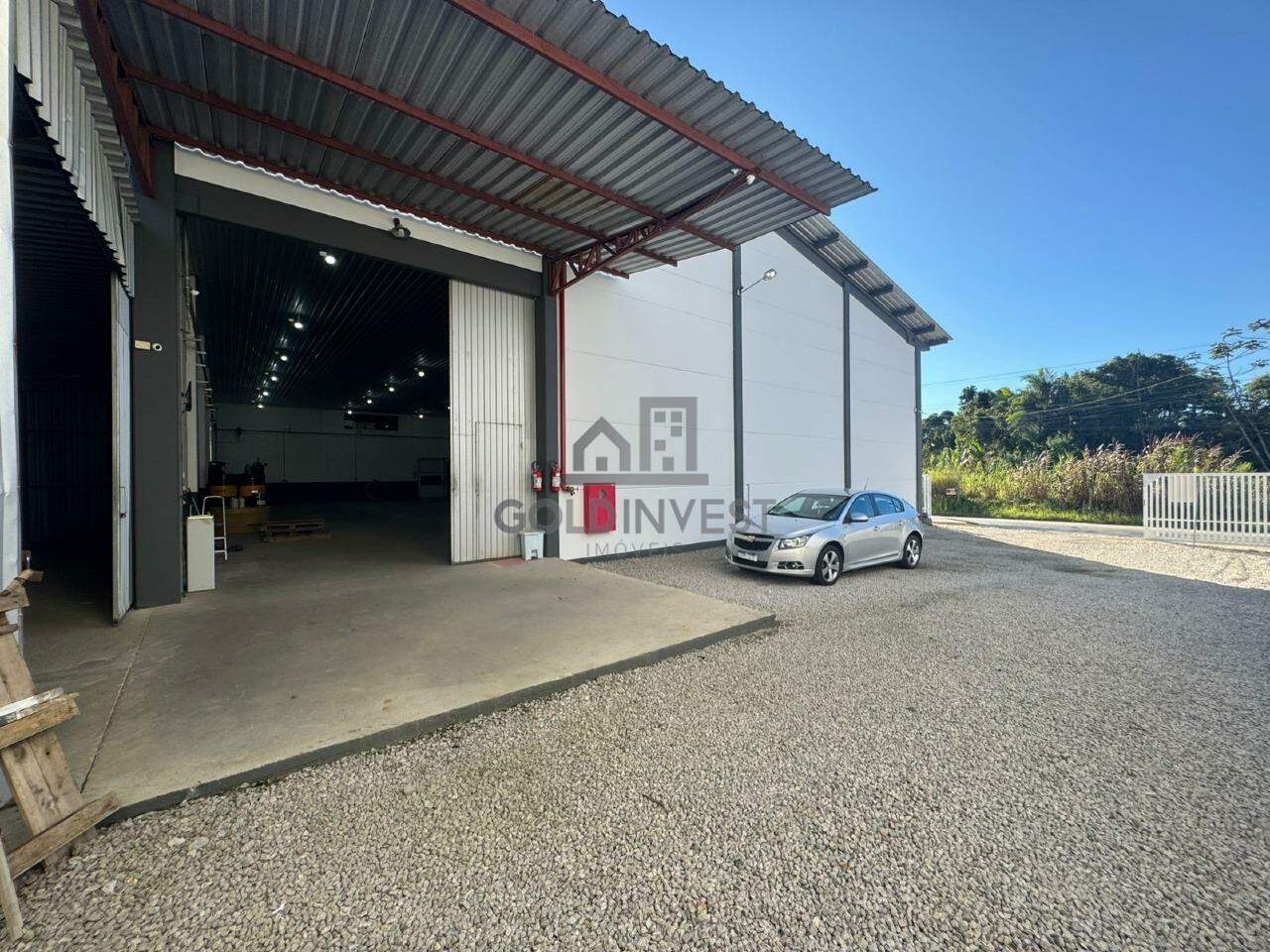 Galpão / Depósito / Armazém de 1233m² no bairro Rio Branco, em Brusque | Eu Corretor