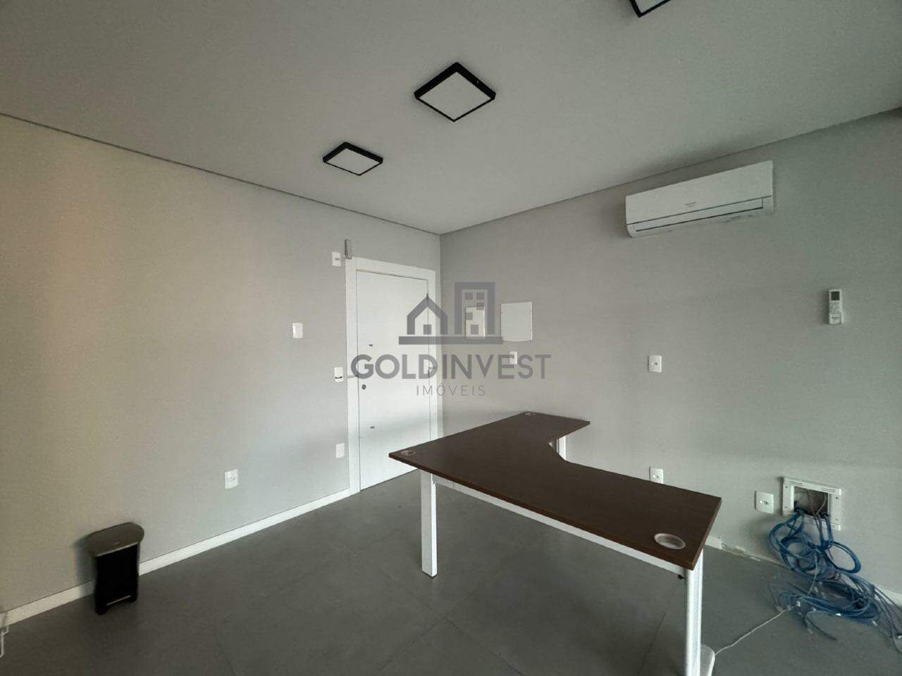 Loja / Salão / Ponto Comercial de 98m² no bairro Centro I, em Brusque | Eu Corretor