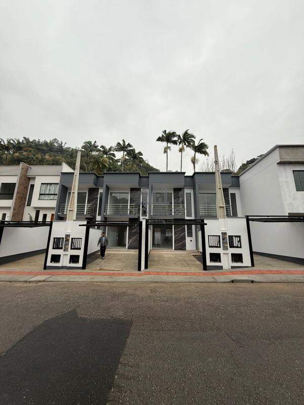 Casa de 2 quartos, 72m² no bairro Nova Brasília, em Brusque | Eu Corretor